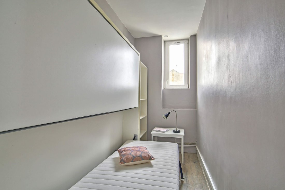 Apartment in Forêt, Saint-Germain-en-Laye, France 5 - 17043187