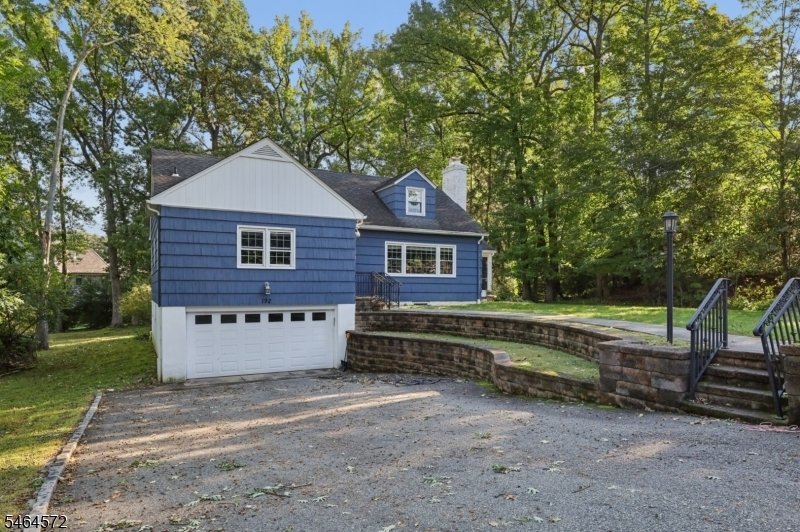 House in Essex Fells, New Jersey, United States 2 - 19009950