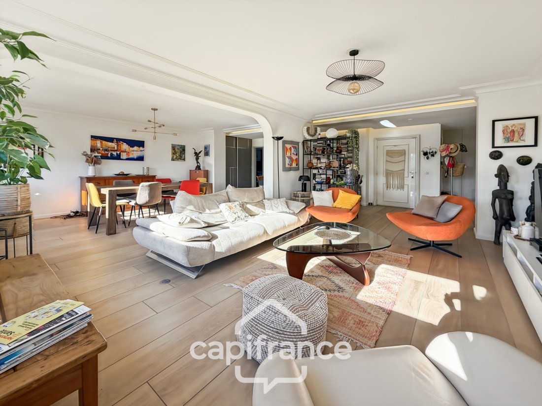 Apartment in Hyeres, Provence-Alpes-Côte d'Azur, France 2 - 19010954
