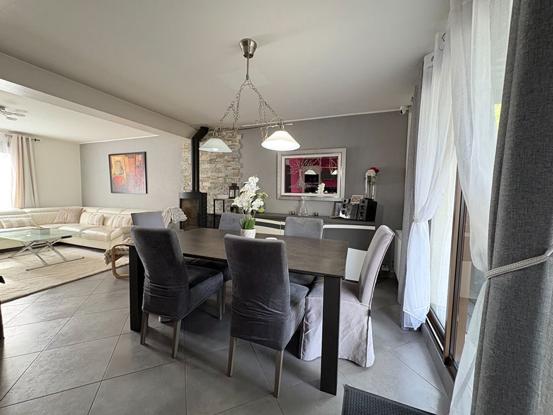 Villa in Saint-Sebastien-sur-Loire, Pays de la Loire, France 5 - 19015576