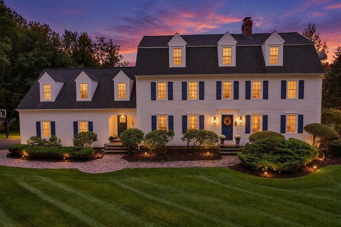 House in Shrewsbury, Massachusetts, United States 1 - 19014666