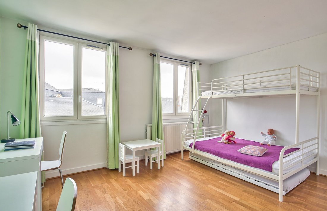 Apartment in Forêt, Saint-Germain-en-Laye, France 4 - 17043187