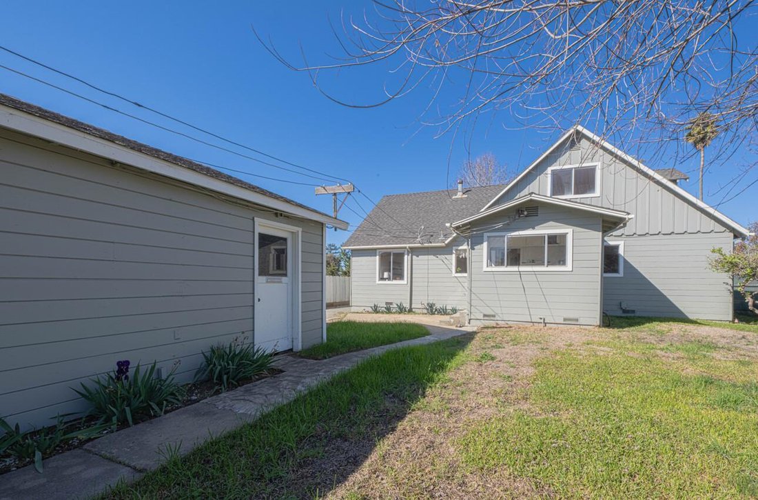 House in Salinas, California, United States 4 - 19012729