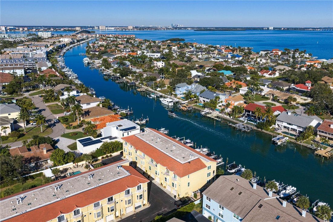 Townhouse in St. Petersburg, Florida, United States 1 - 19009486