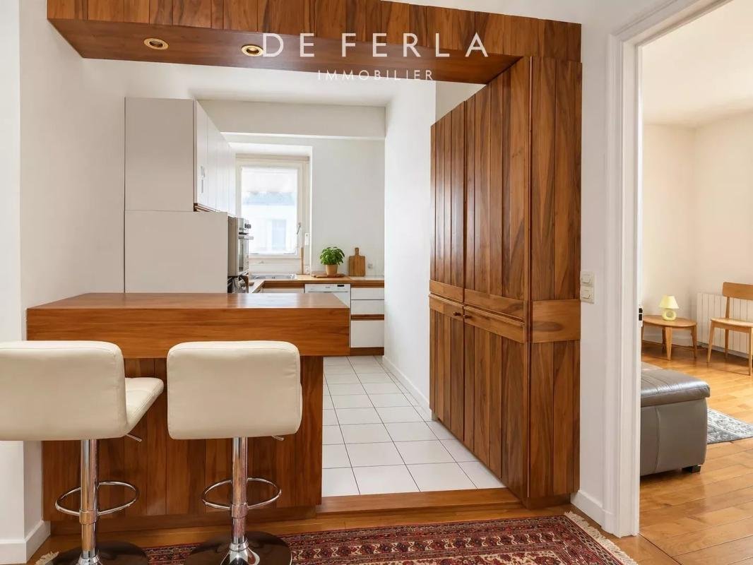 Apartment in Cambronne-Garibaldi, Paris 15e Arrondissement, Paris 3 - 19010897