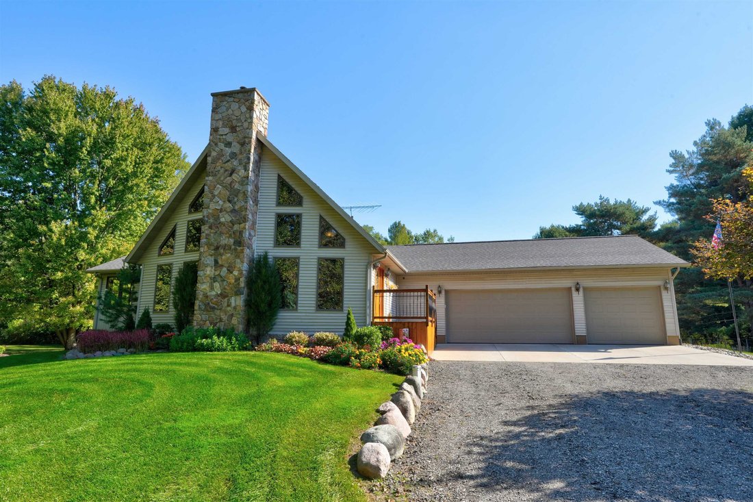 House in Vassar, Michigan, United States 2 - 19013485