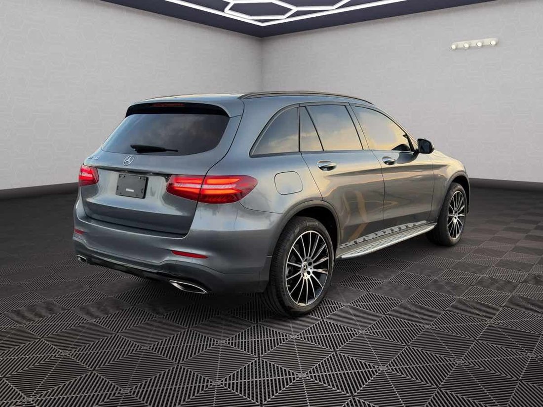 Suv in Midlothian, IL, United States 5 - 19010501
