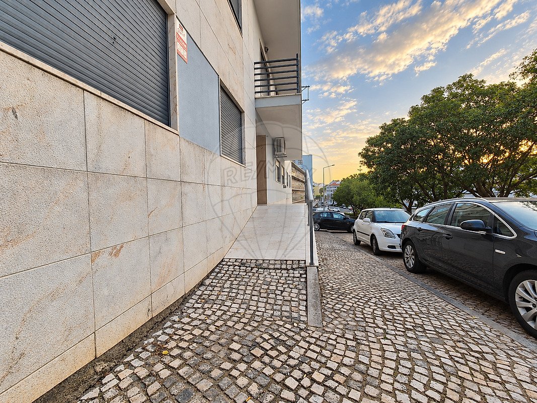 Apartment in Póvoa de Santo Adrião, Lisbon, Portugal 3 - 19010062