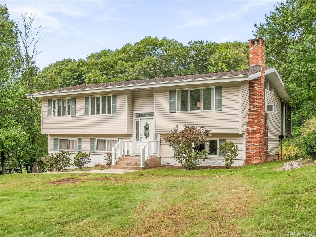 House in Airmont, New York, United States 3 - 19009960