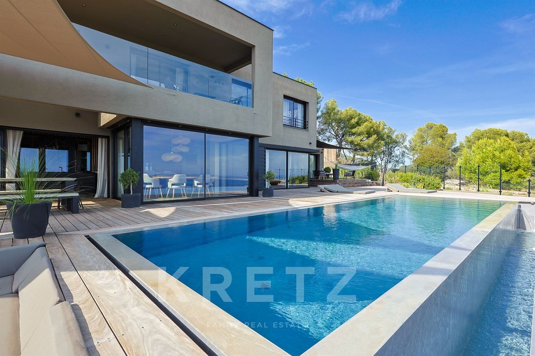 House in Carqueiranne, Provence-Alpes-Côte d'Azur, France 4 - 19011419