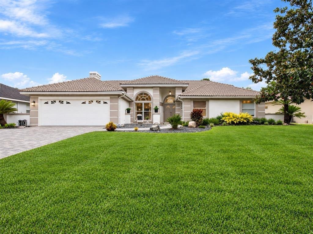 Zephyrhills, Florida, United States 1 - 19008755