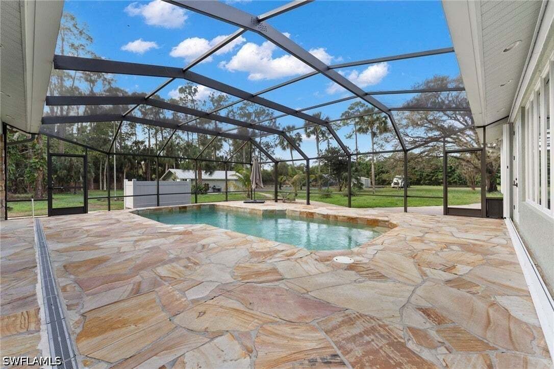 House in Naples, Florida, United States 4 - 19016035