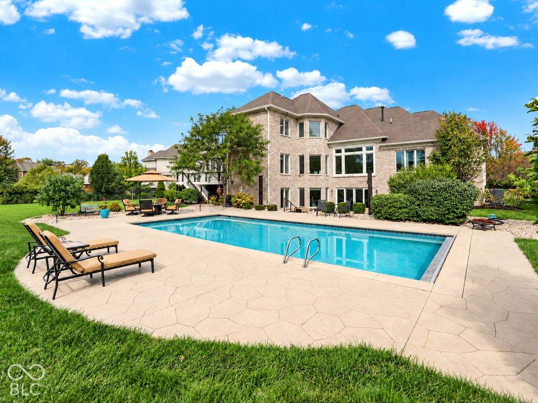 House in Carmel, Indiana, United States 4 - 19012004