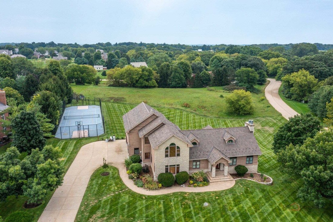 House in Fox Lake, Illinois, United States 1 - 19013309