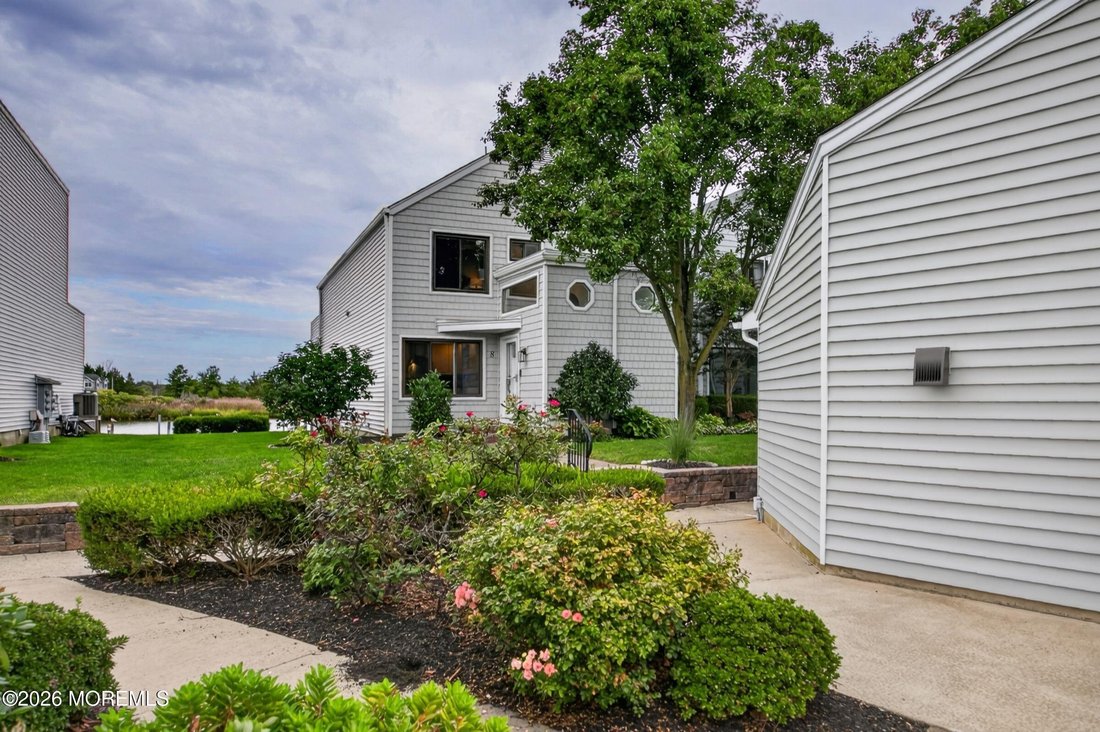 Condo in Oceanport, New Jersey, United States 3 - 19012455