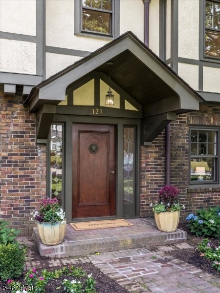 House in Montclair, New Jersey, United States 2 - 19010038