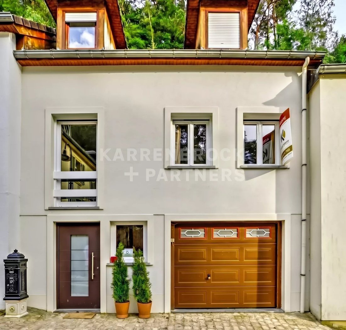 Casa en Junglinster, Grevenmacher, Luxemburgo 1 - 18989623