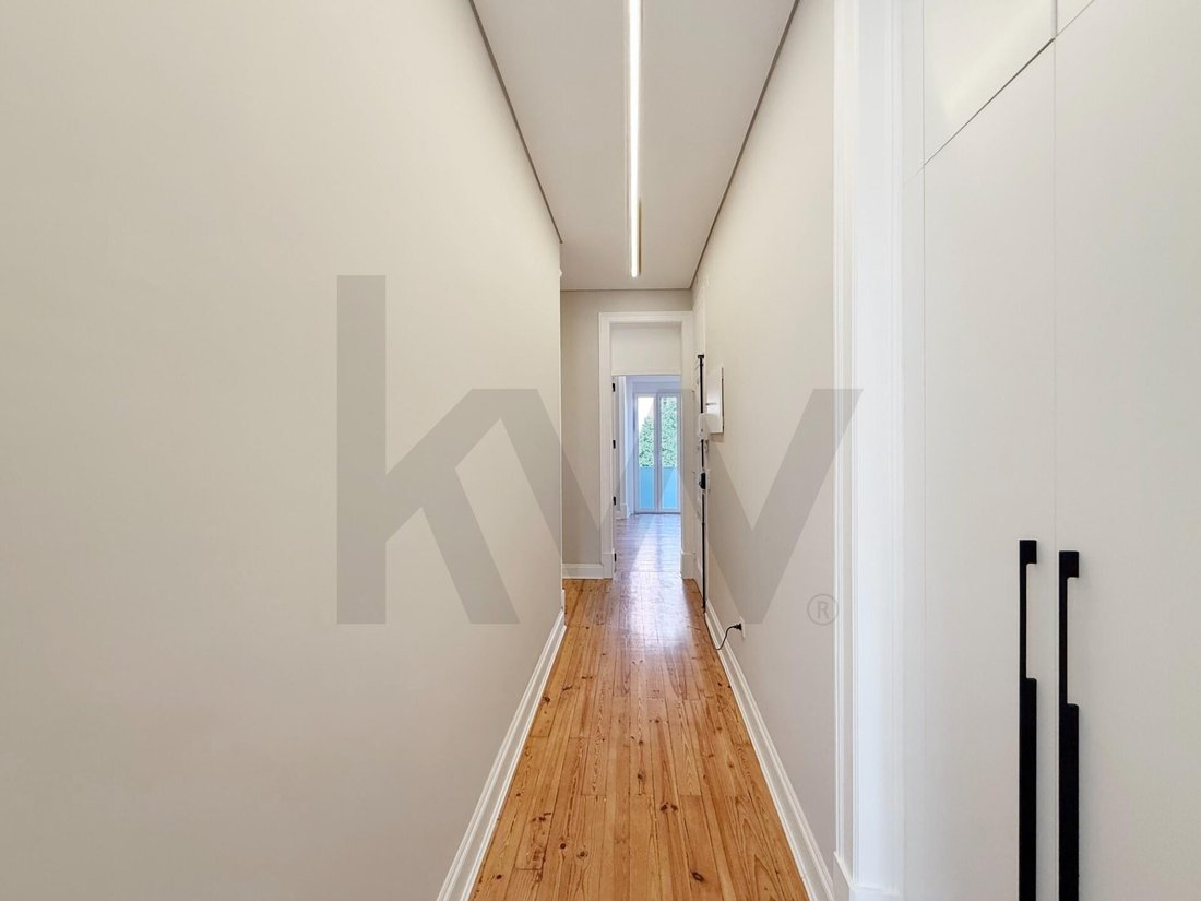 Apartment in Areeiro, Lisbon, Portugal 1 - 19010021