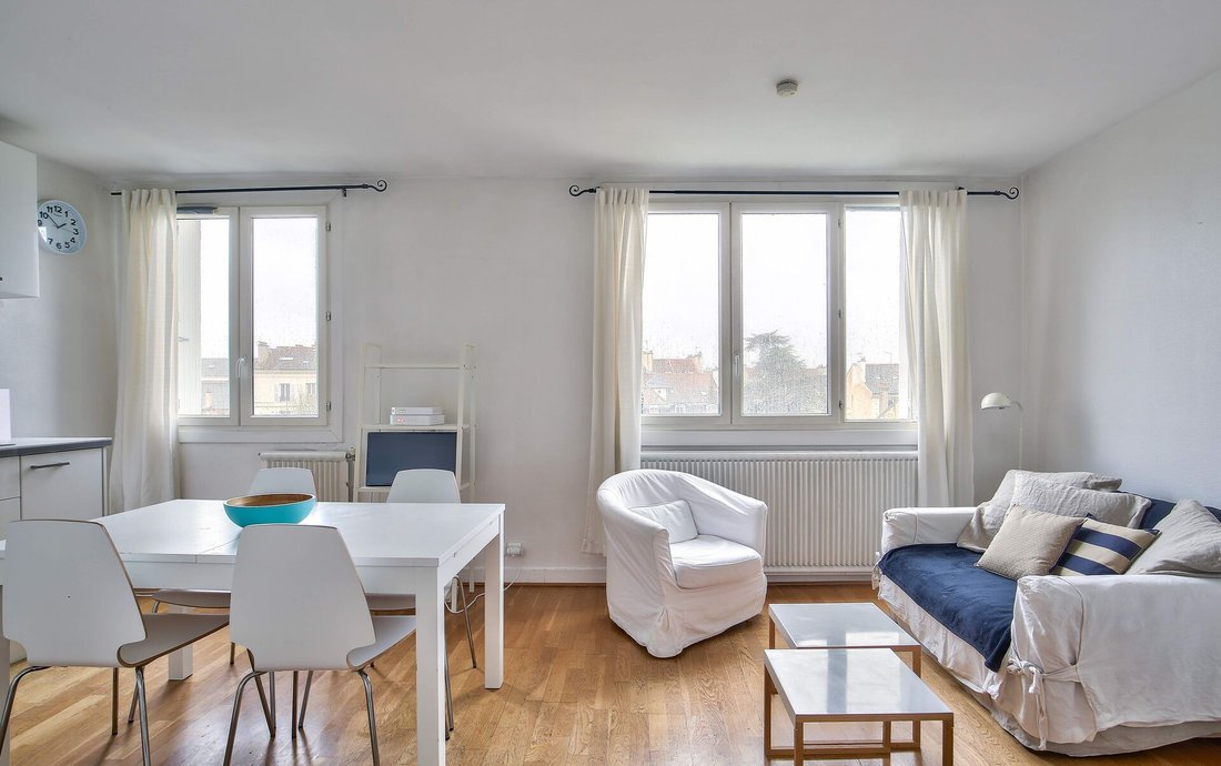 Apartment in Forêt, Saint-Germain-en-Laye, France 1 - 17043187