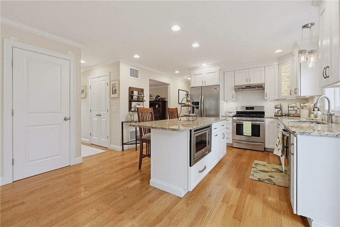 House in Tiverton, Rhode Island, United States 4 - 19014065