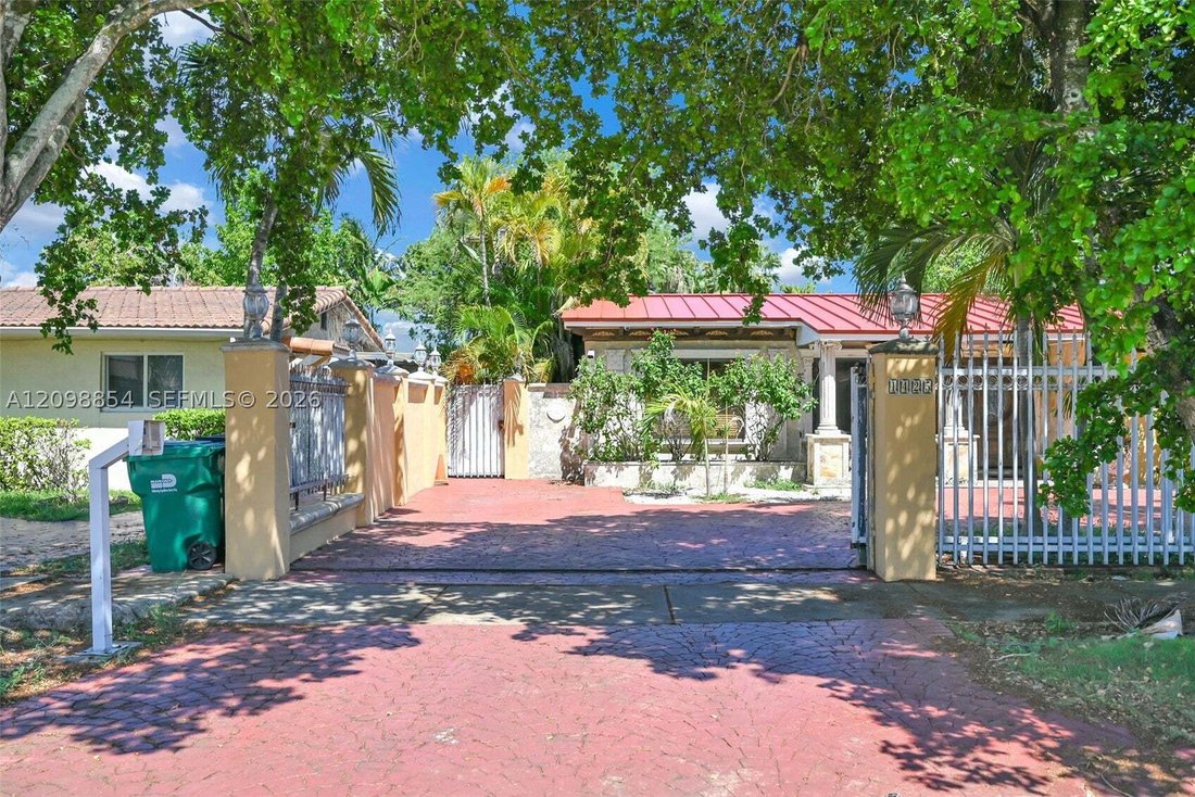 House in Miami, Florida, United States 1 - 19009598