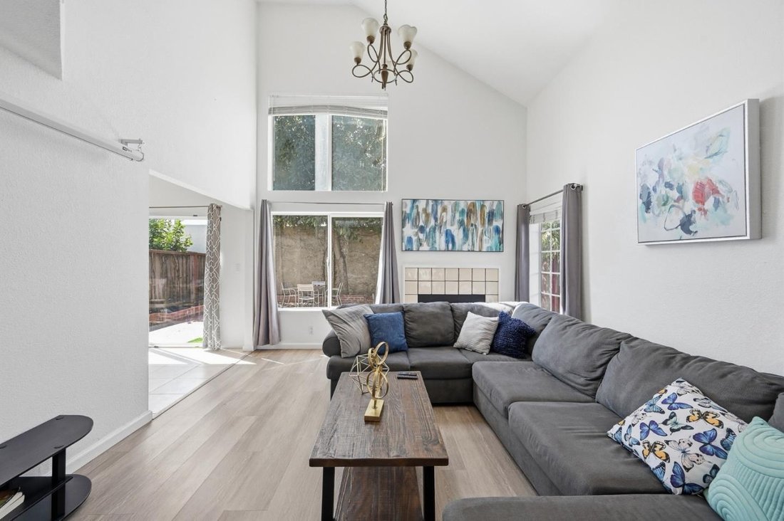 House in Hayward, California, United States 3 - 19012740