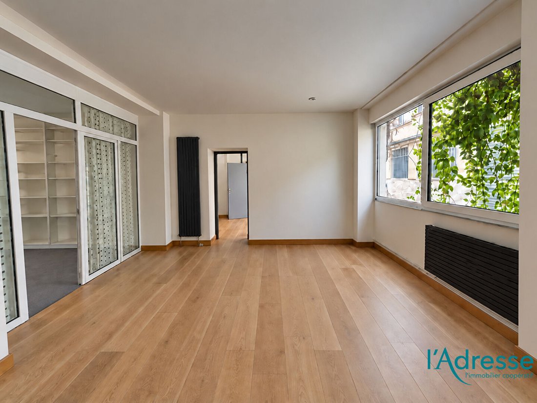 Appartamento a Belleville-Saint Maur, Paris 11e Arrondissement, Parigi 3 - 19005607
