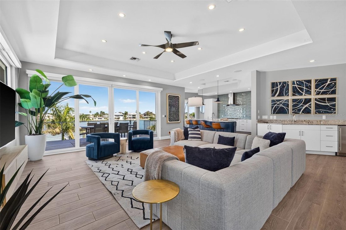 House in St. Pete Beach, Florida, United States 3 - 19010055