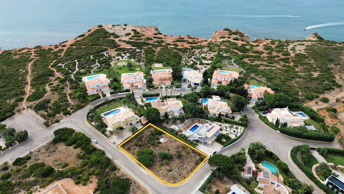 Land in Carvoeiro, Algarve, Portugal 1 - 18996517