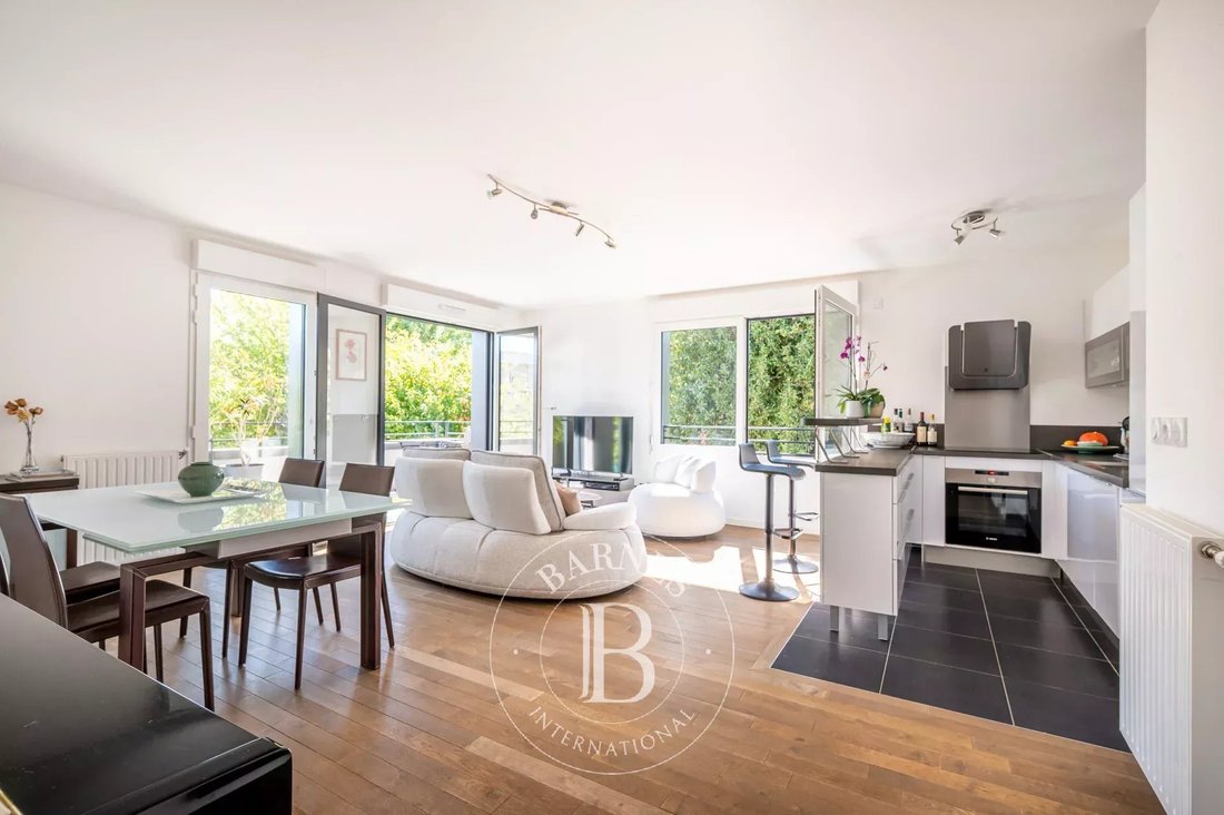 Apartment in Centre Ville, Rueil-Malmaison, France 1 - 19013384