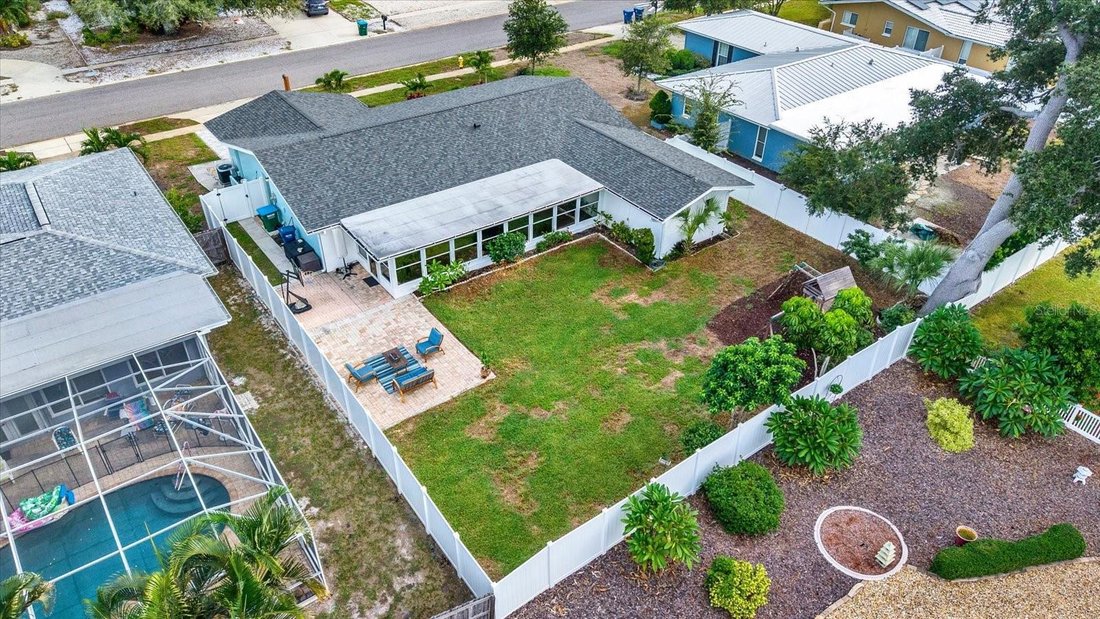 House in Seminole, Florida, United States 2 - 19009447