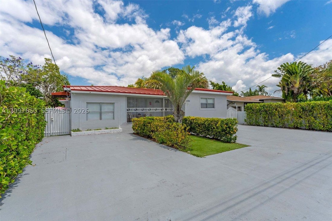 House in Miami, Florida, United States 2 - 19009591