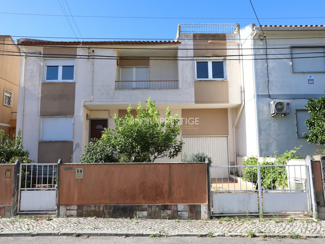 House in Algueirao-Mem Martins, Lisbon, Portugal 1 - 19015444