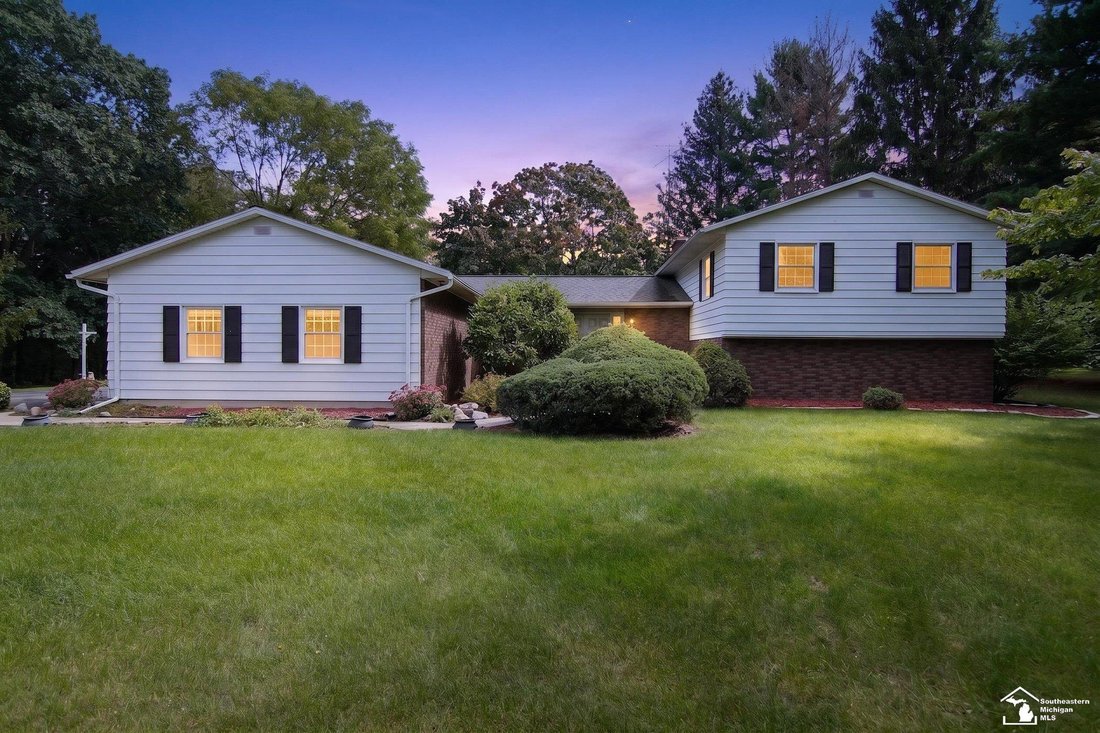 House in Brooklyn, Michigan, United States 1 - 19010056