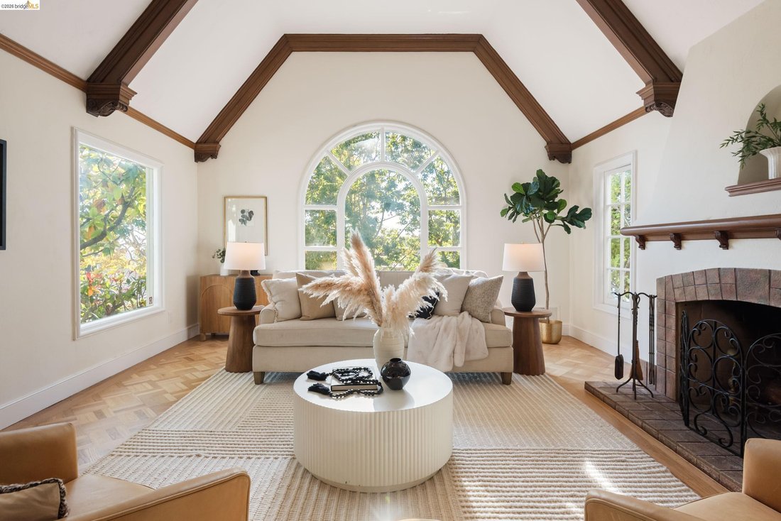 House in Oakland, California, United States 4 - 19014664