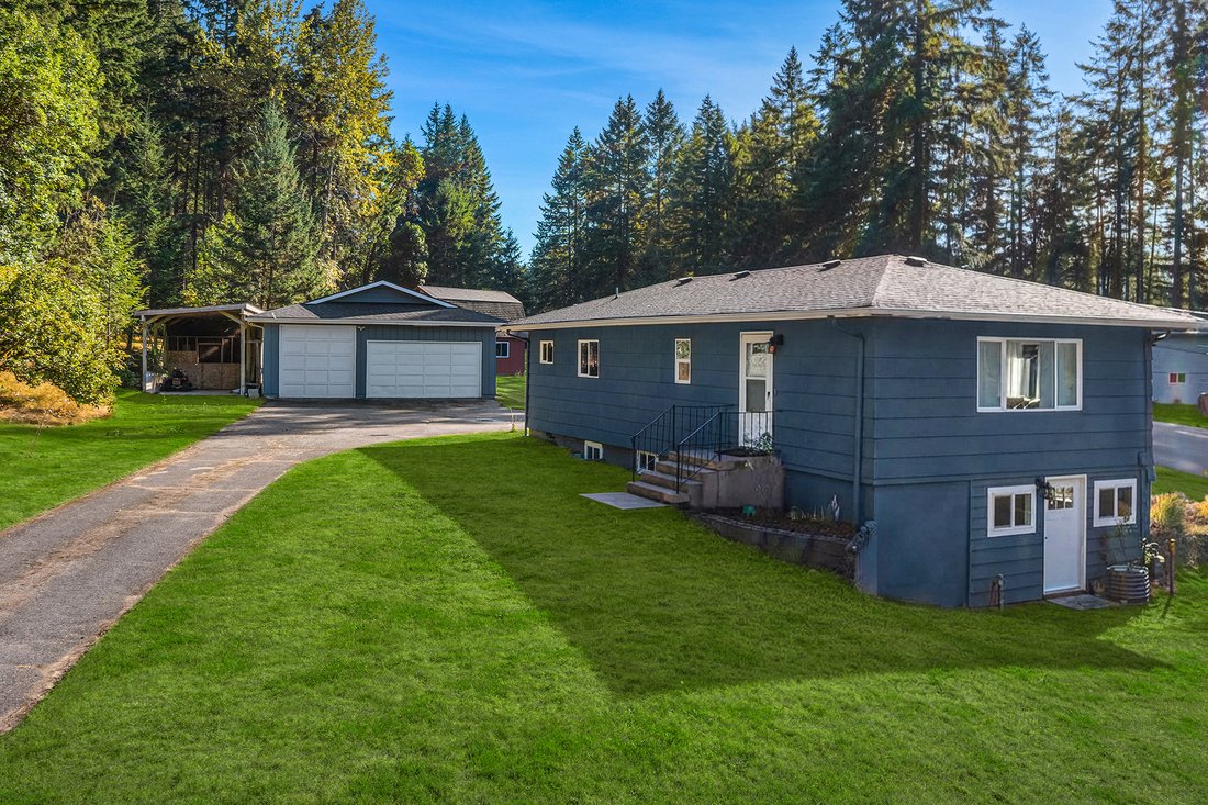 House in Port Orchard, Washington, United States 2 - 19014701