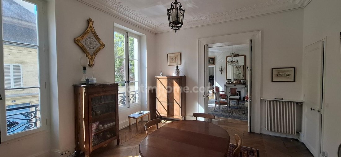 Apartment in Notre Dame, Versailles, France 1 - 19010896