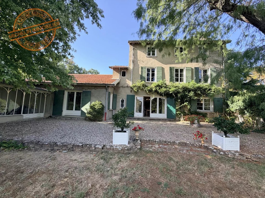 House in Champagne-au-Mont-d'Or, Auvergne-Rhône-Alpes, France 2 - 19010824