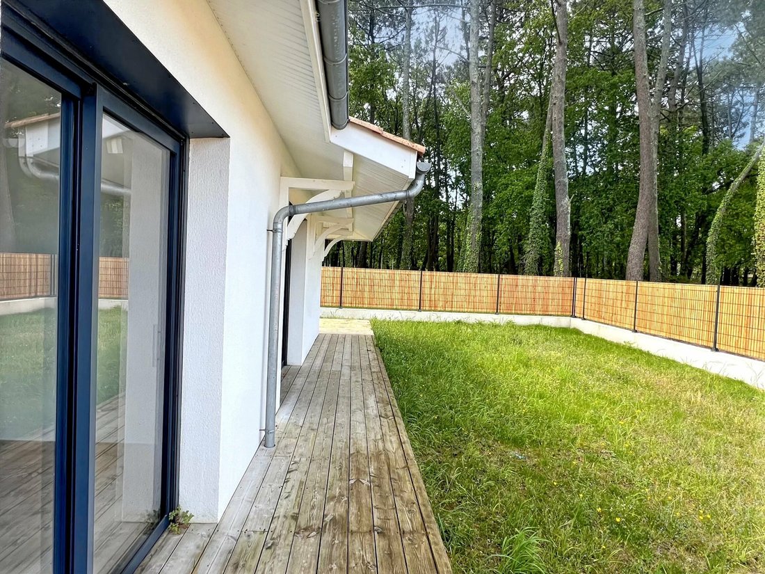 Villa in Aiguillon, Arcachon, France 1 - 19010648