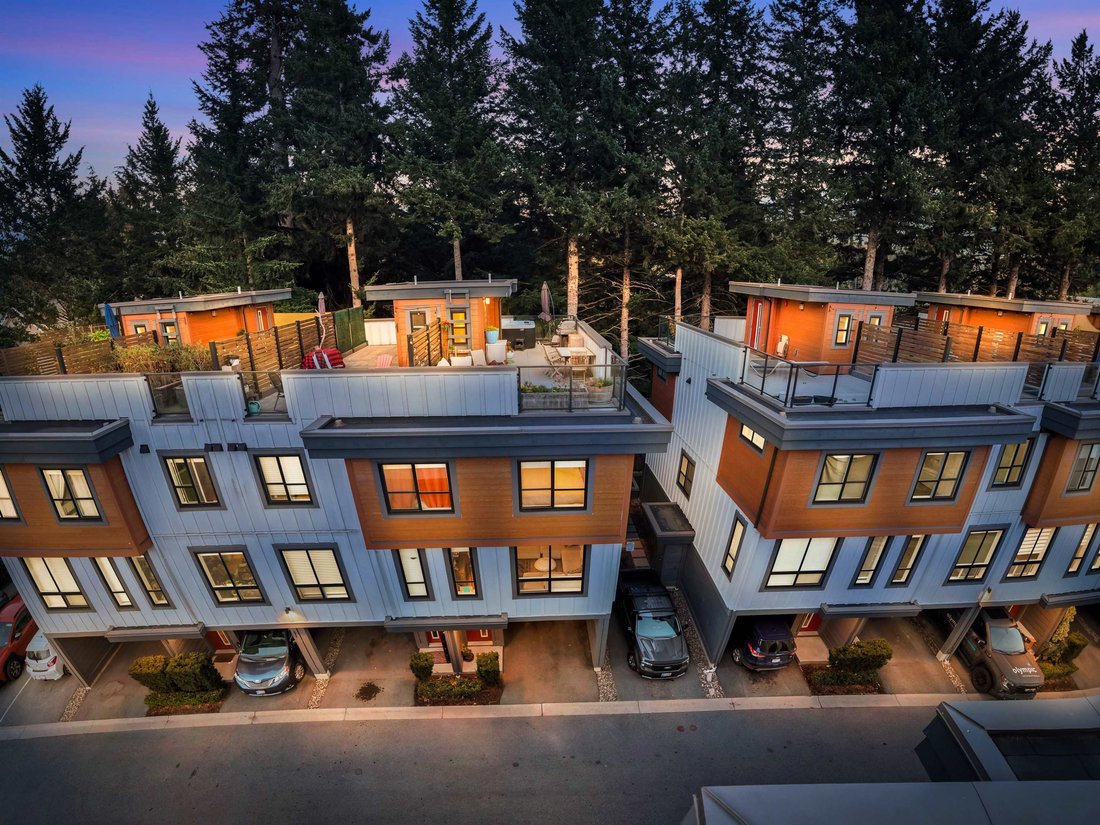 Townhouse in Squamish, British Columbia, Canada 1 - 19014879