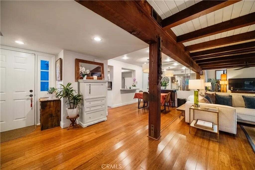Condo in Costa Mesa, California, United States 5 - 19014175
