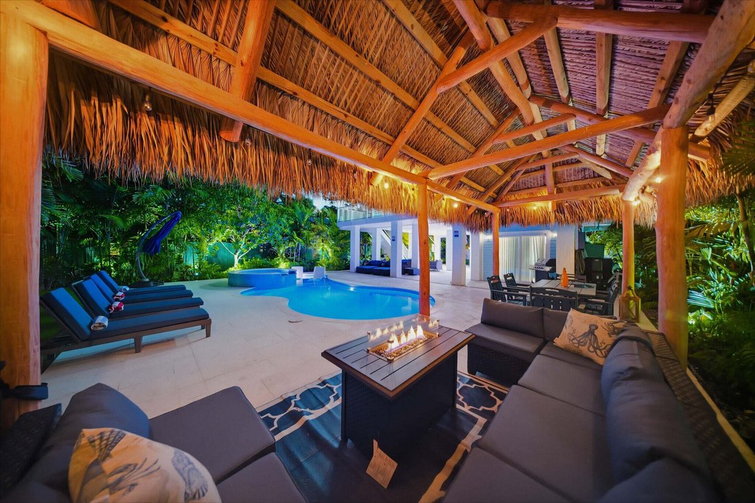 House in Key West, Florida, United States 5 - 19008840