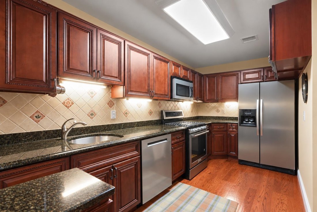 Condo in Union City, New Jersey, United States 5 - 19010366