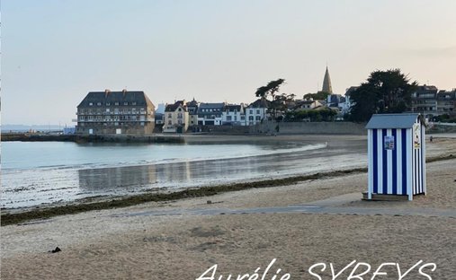 Haus in Kerguelen-Quehello Congard-Maison Rou, Larmor-Plage, Frankreich 1