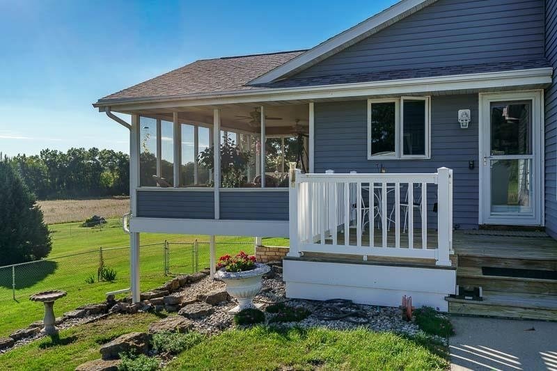 House in Beloit, Wisconsin, United States 5 - 19011779