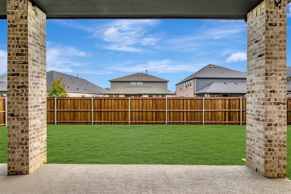 House in Lantana, Texas, United States 2 - 17723135