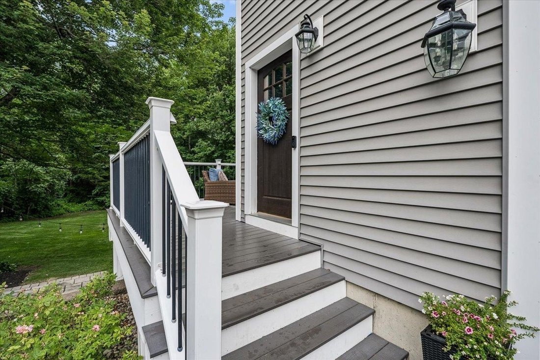 House in Hampstead, New Hampshire, United States 4 - 19009897