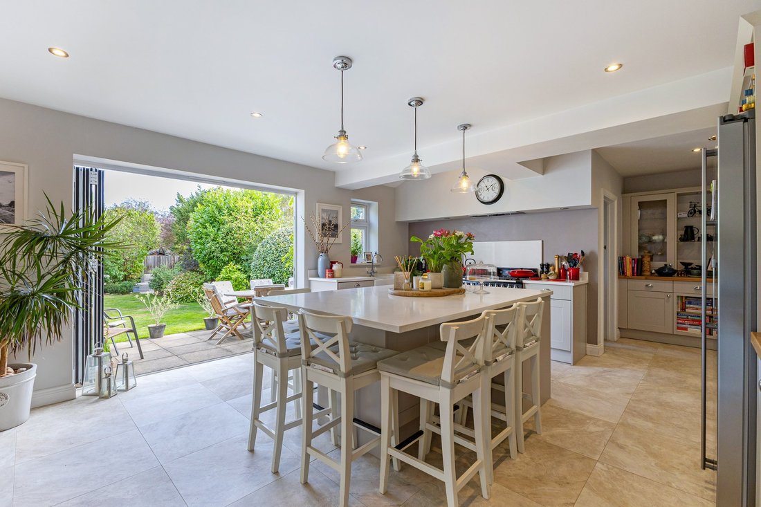 Haus in Hardenwick, Harpenden, England 4 - 19012695