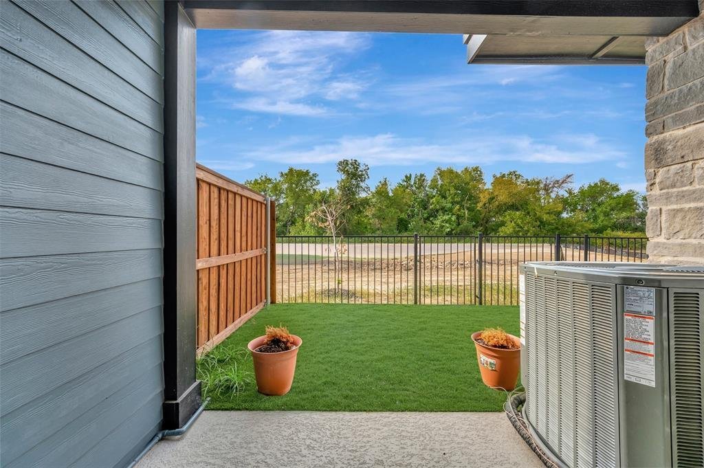 House in Fort Worth, Texas, United States 2 - 17305860