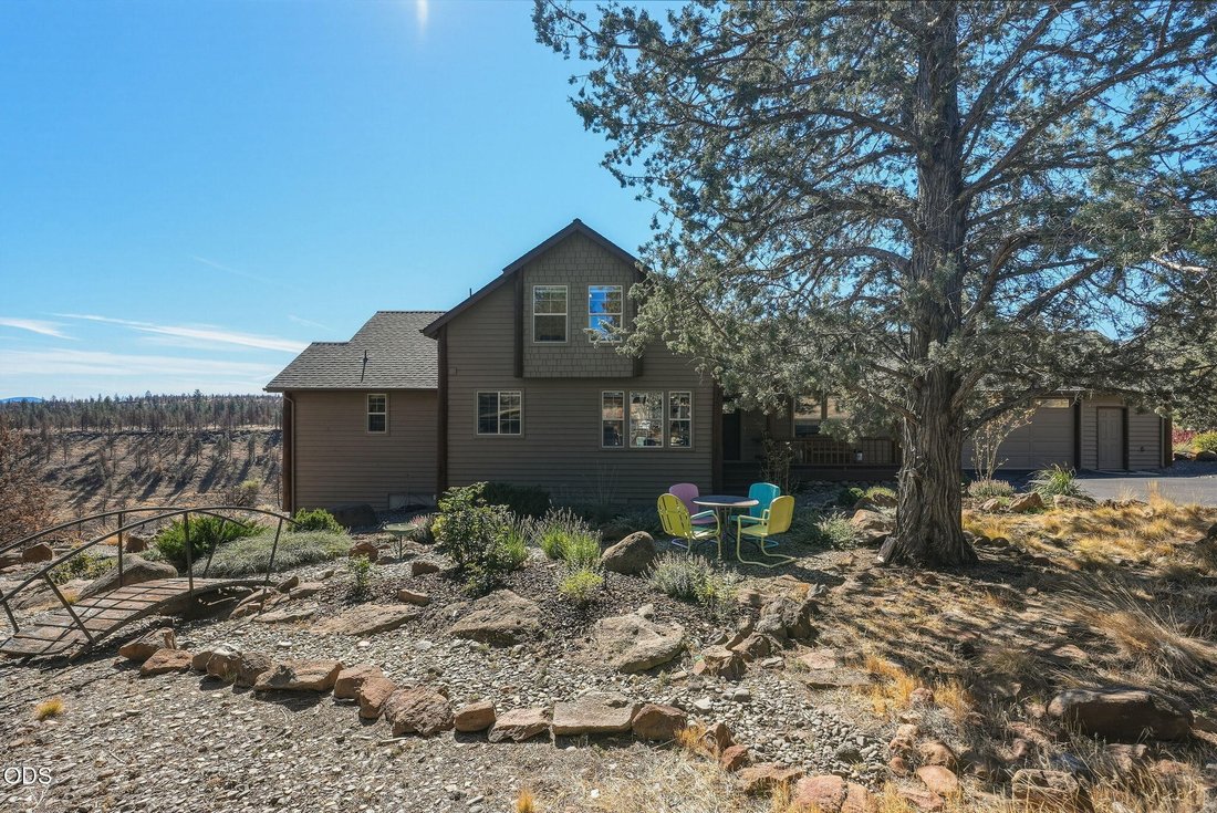 House in Sisters, Oregon, United States 4 - 19012029